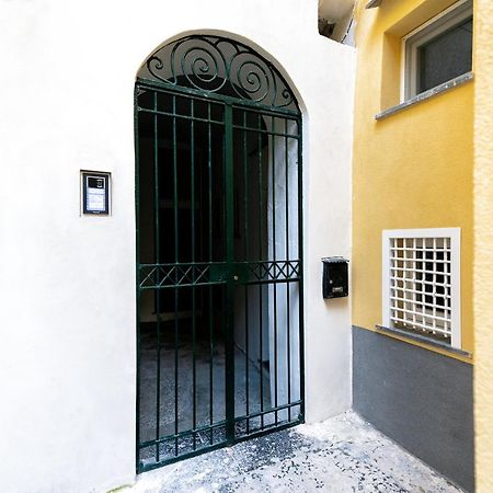 Villa La Finestra sul Corso Amalfi Esterno foto